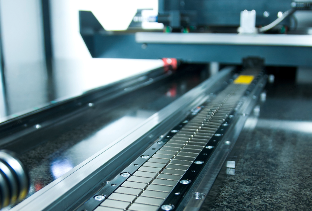 Präzisionspaket von ACSYS mit zusätzlichen Messsystemen und verstärktem Maschinenbett