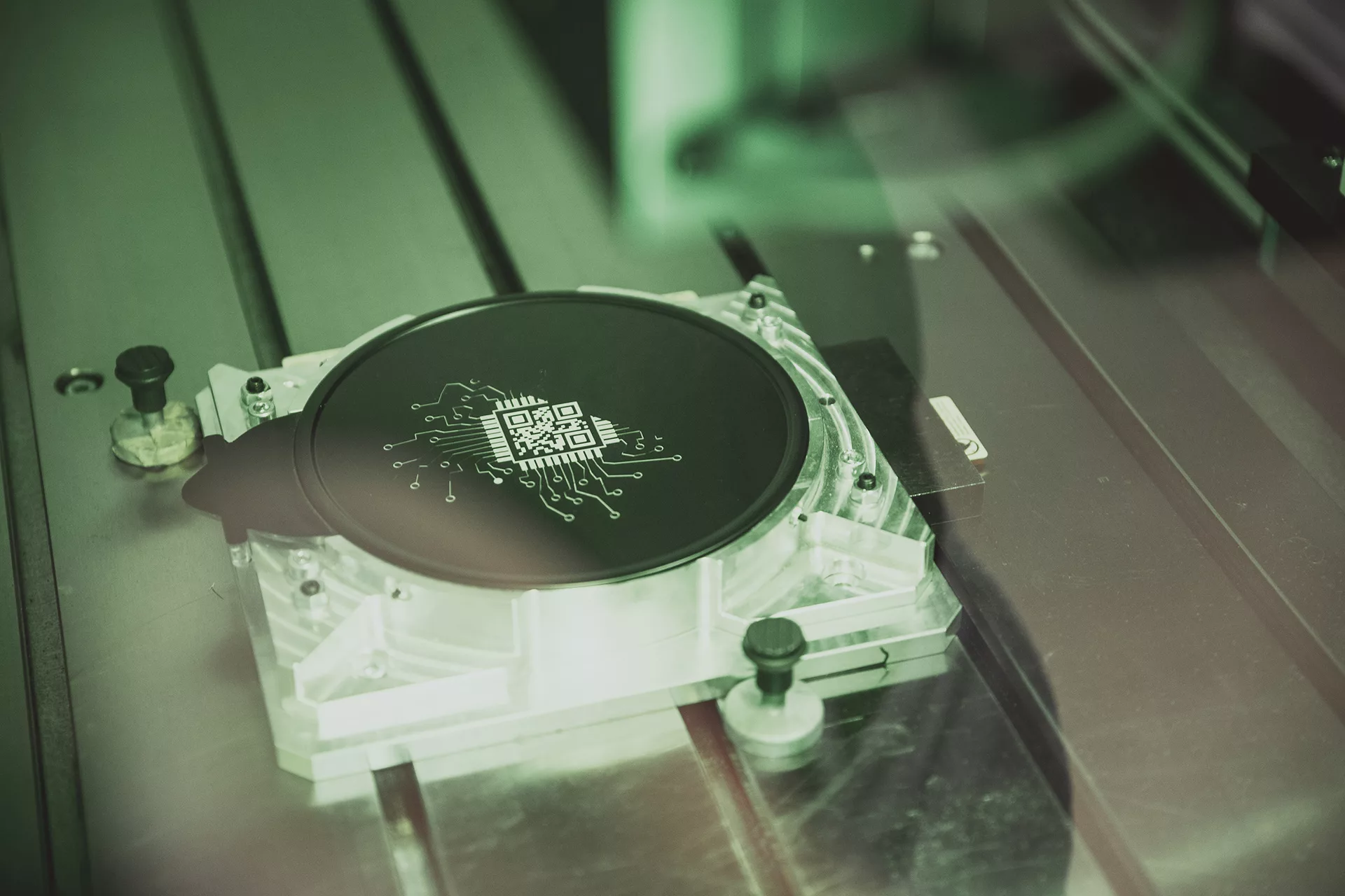 Laserablation: Kunststoffblenden für Wallboxen