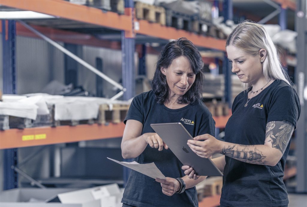 Michelle Bannehr ist Leiterin Einkauf bei ACSYS